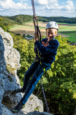 Klettern Altmühltal Konstein Aicha Fensterlwand Abseilen