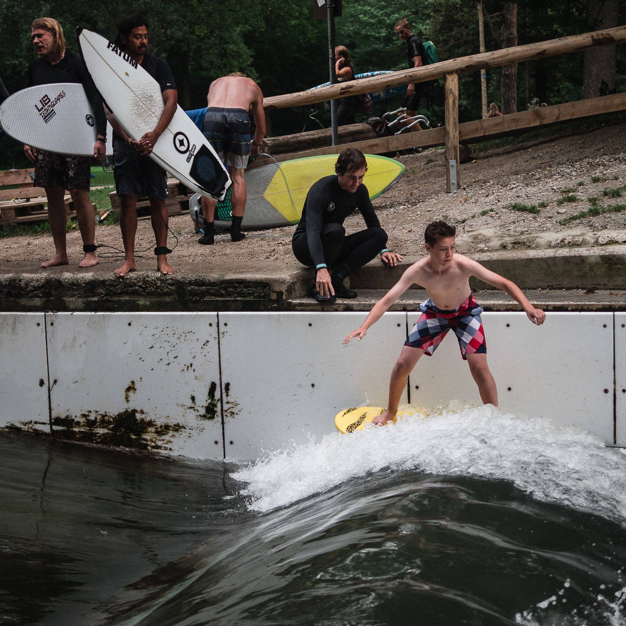 Surfen München Floßlände