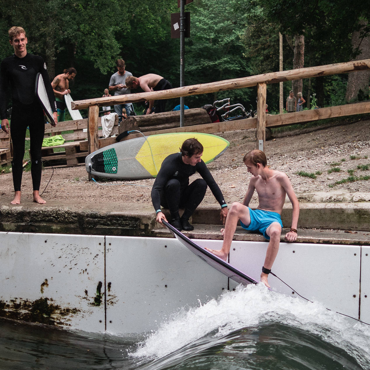 Surfen München Floßlände