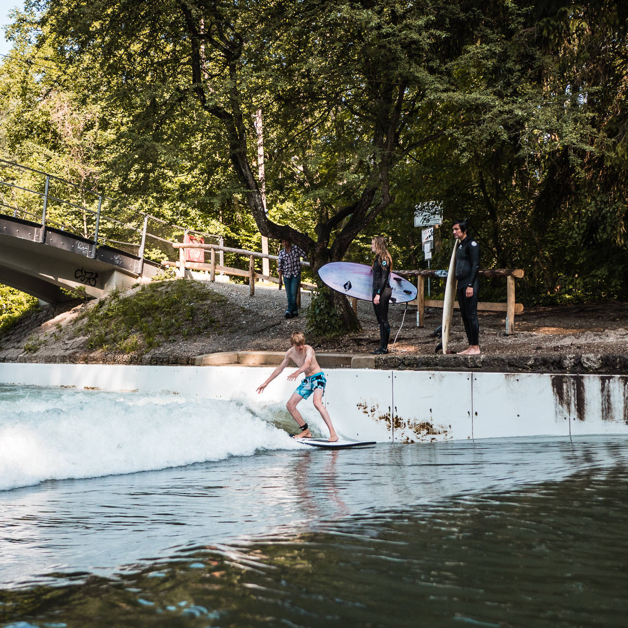 Surfen München Floßlände